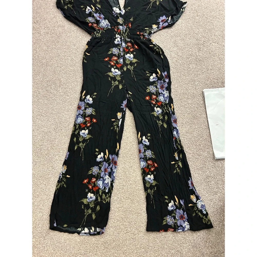 American Eagle‎ Jumpsuit Womens Medium Black Excellent Floral Wide Leg Smocked